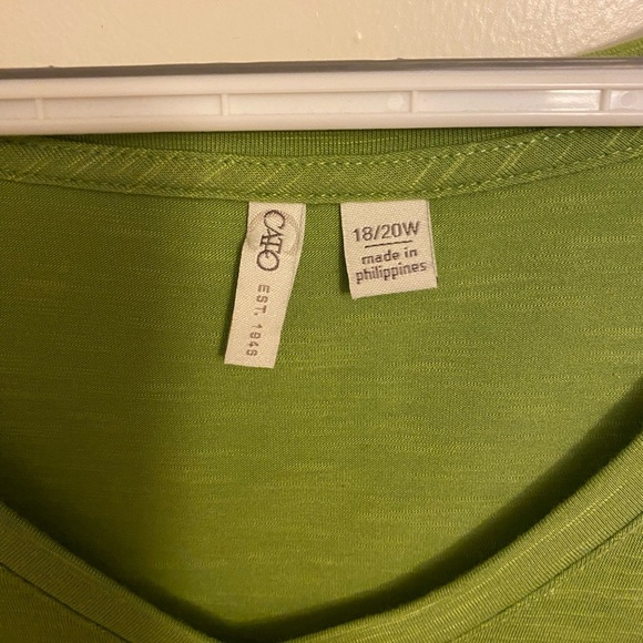 Cato Lime Cutout Sleeve V-Neck Top - Picture 3 of 7